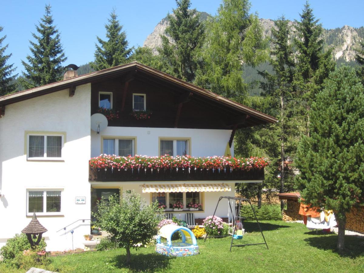 Pension Tannheim Exterior foto